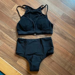 Chantay Polewear pole dance set. Black. Small.